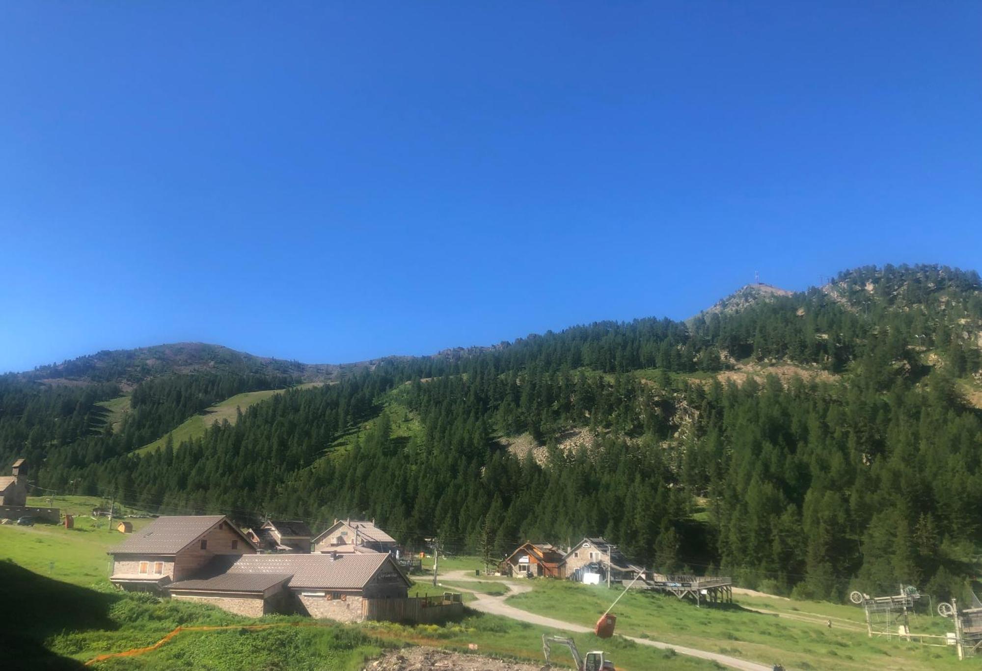 Апартаменти Chaleureux 3 Pieces 50M² Plein Sud Avec Grande Terrasse Au Pied Des Pistes A Ізола-2000 Екстер'єр фото